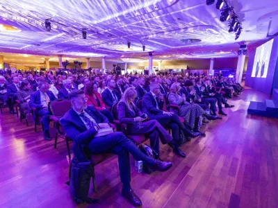Unihouse på den 10. Europeiske Kongressen for Lokale Myndigheter